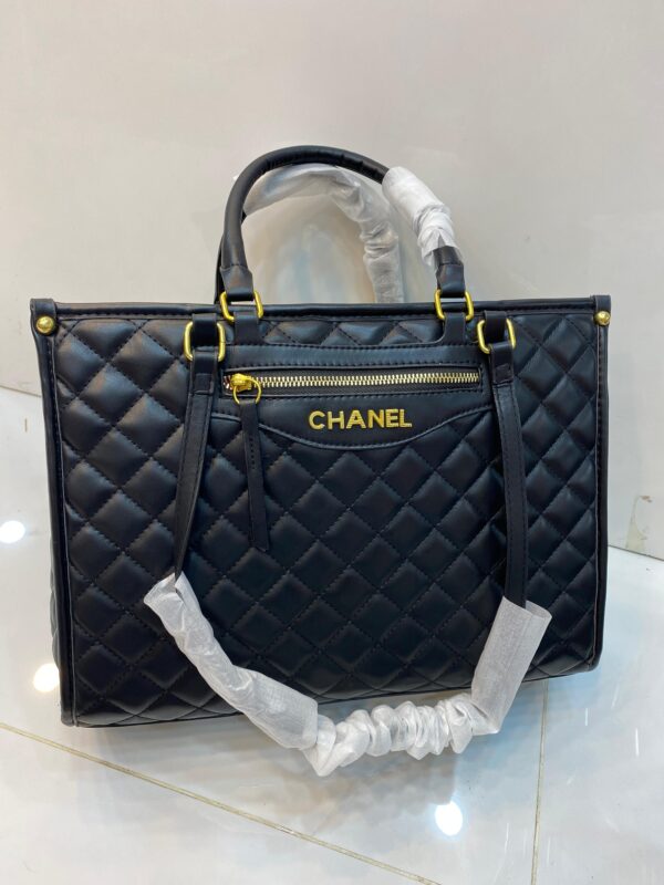 Chanel Tote Bag