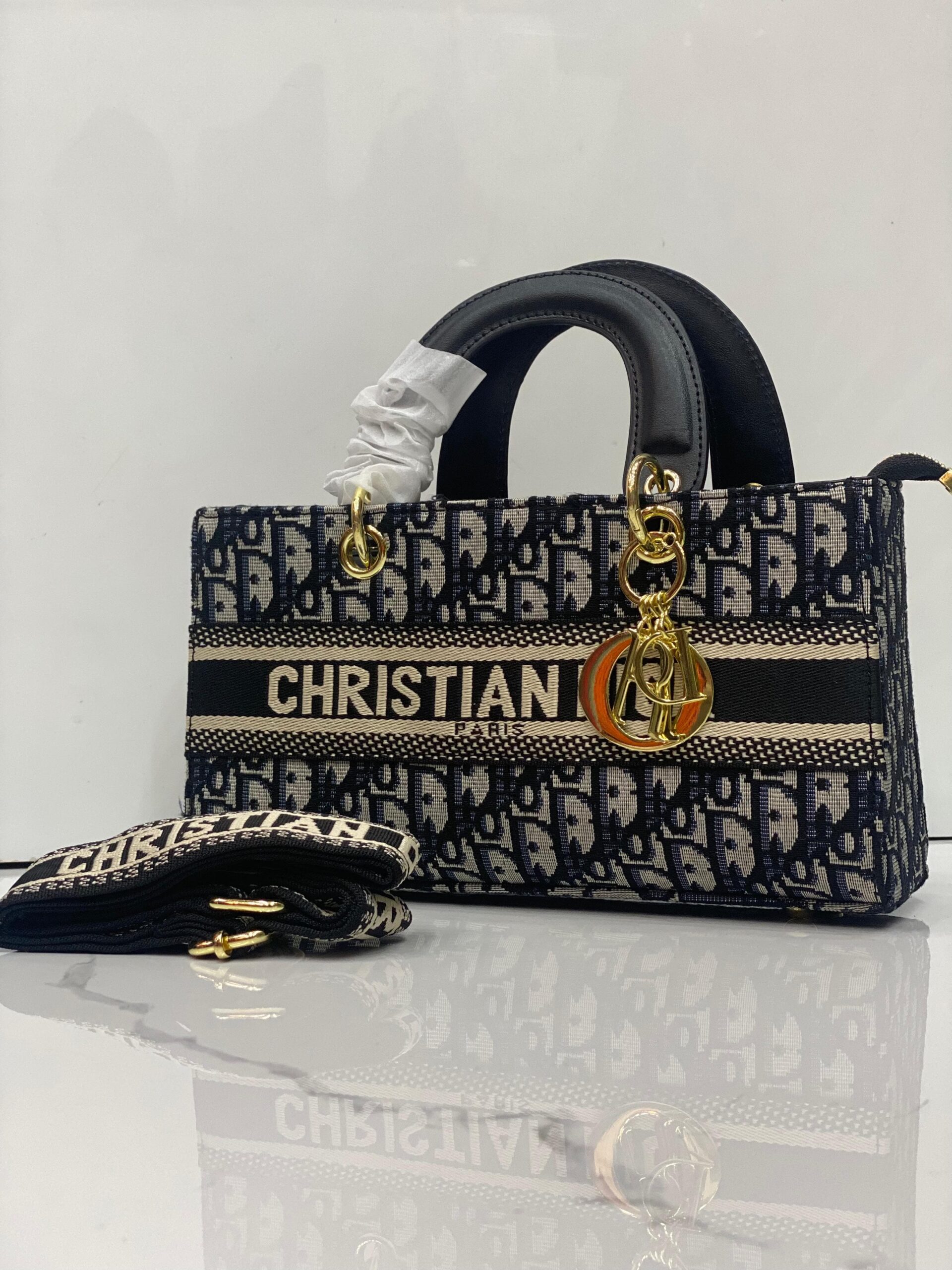 CHRISTIAN DIOR Christian Dior