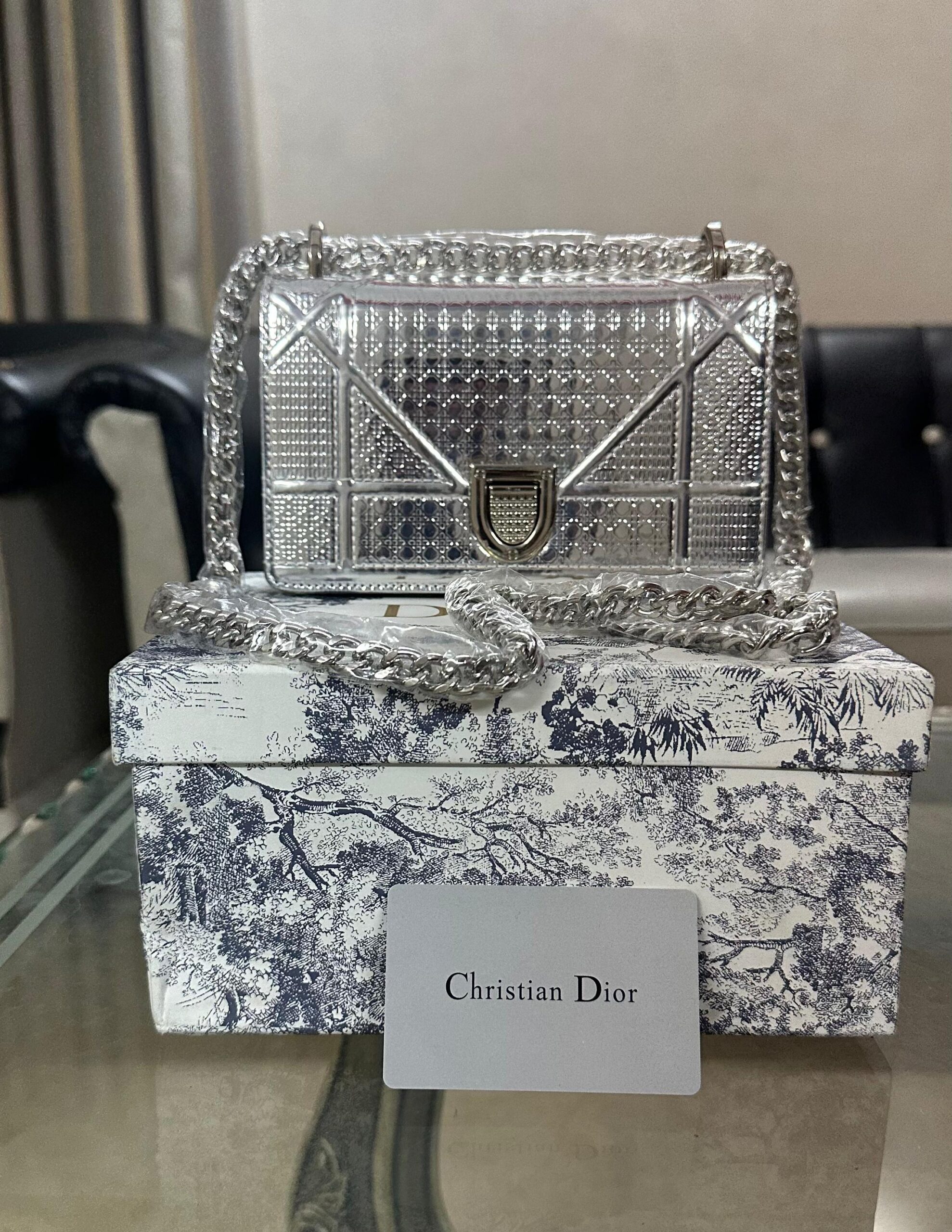 DIOR 4 DIOR