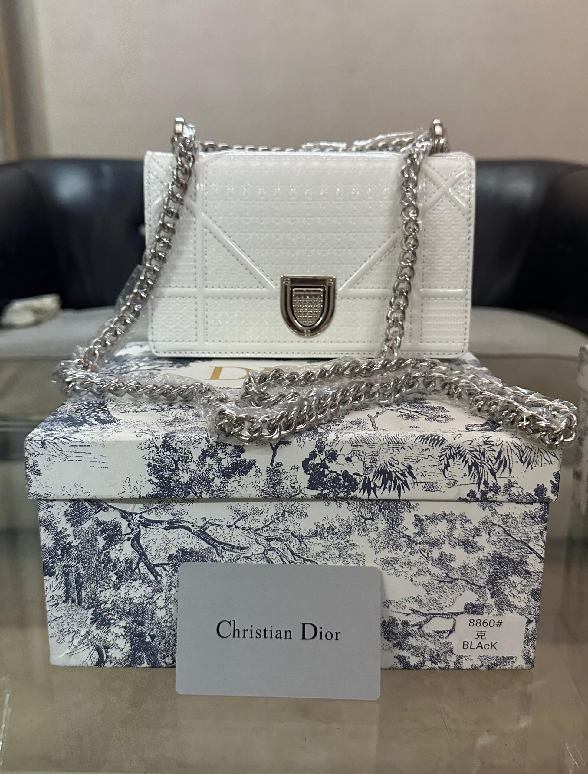 DIOR DIOR