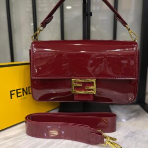 FENDI Baguette