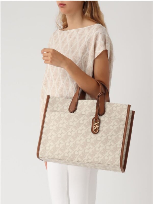 The MICHAEL KORS Gigi Large Empire Signature Logo Tote Bag
