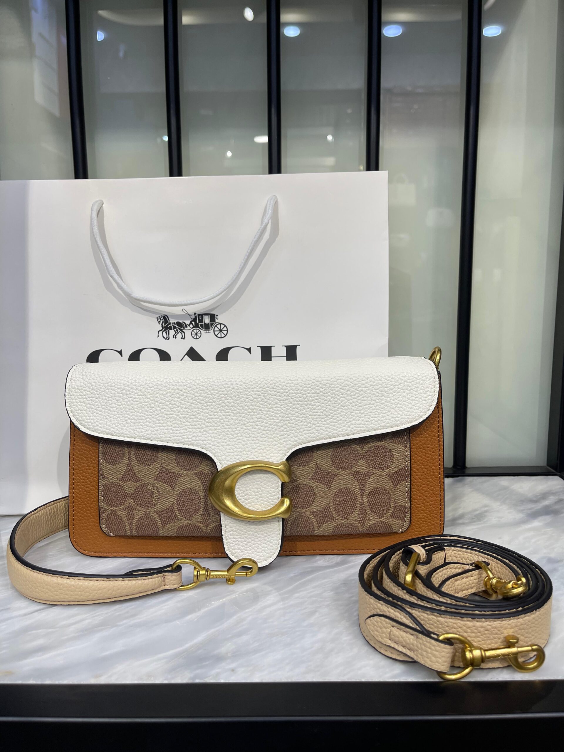 Coach Tabby Shoulder Bag Coach Tabby Shoulder Bag