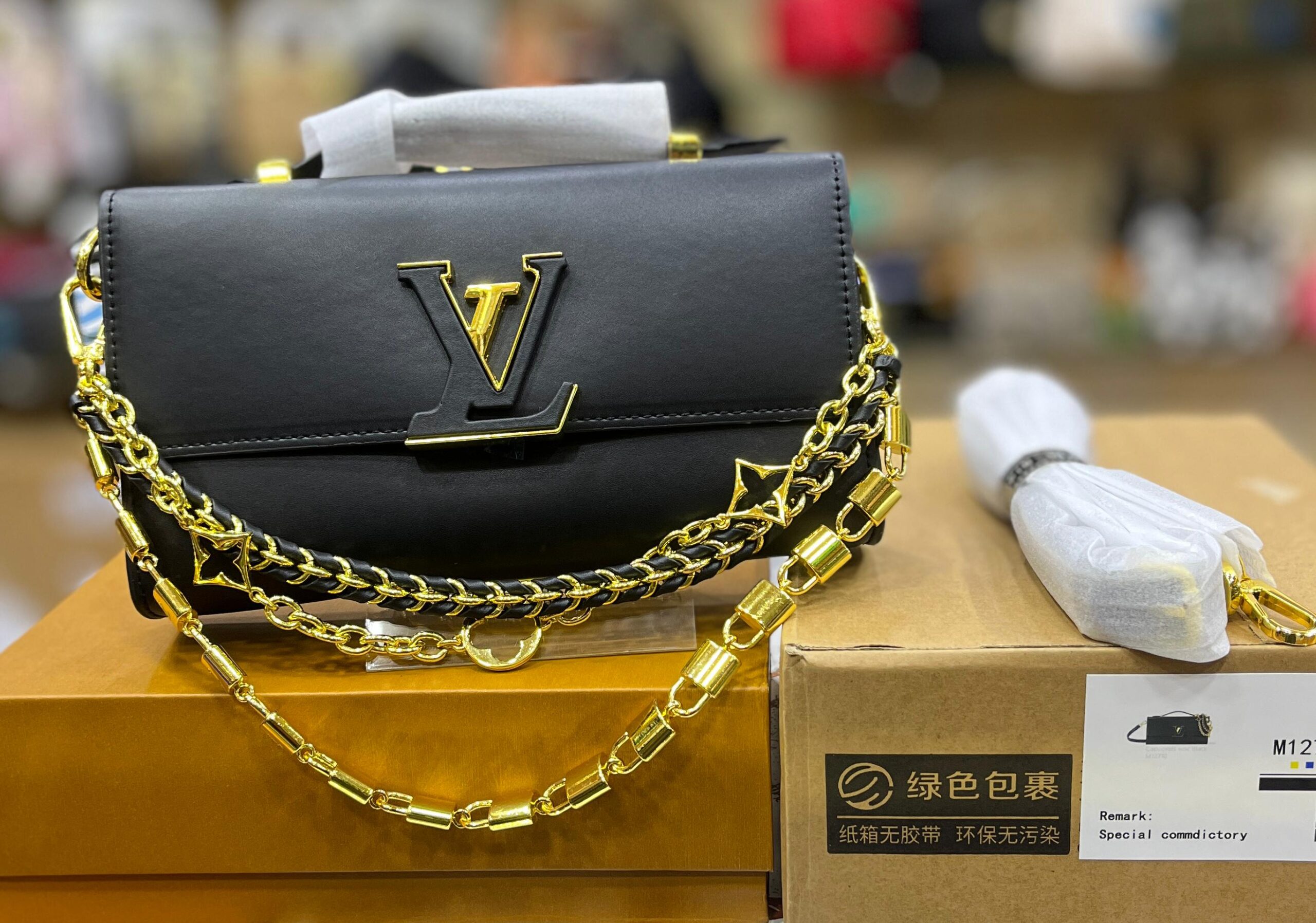 Louis Vuitton Louis Vuitton