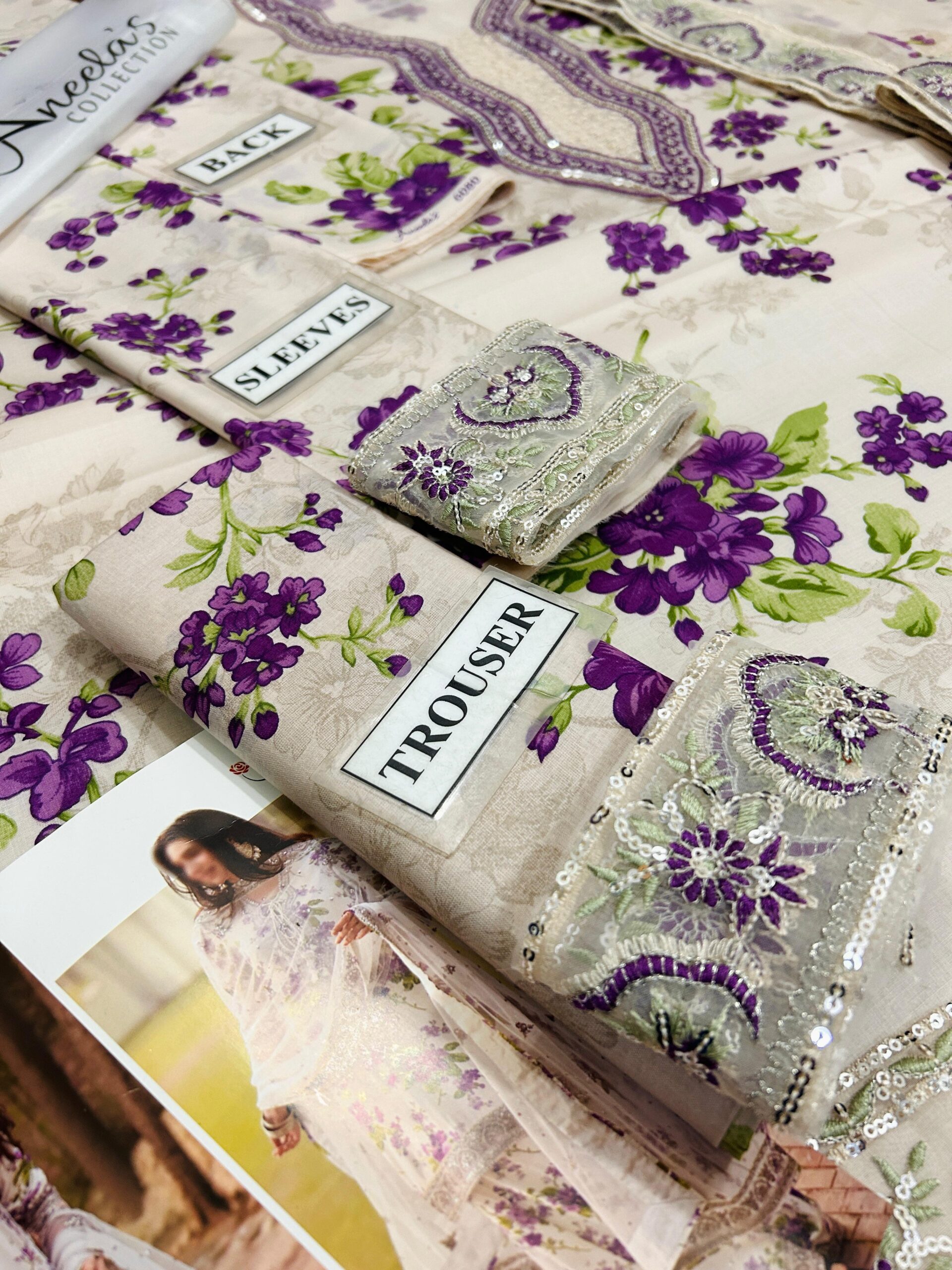 Aneela Lawn 3 Piece Suit 2026 (2)