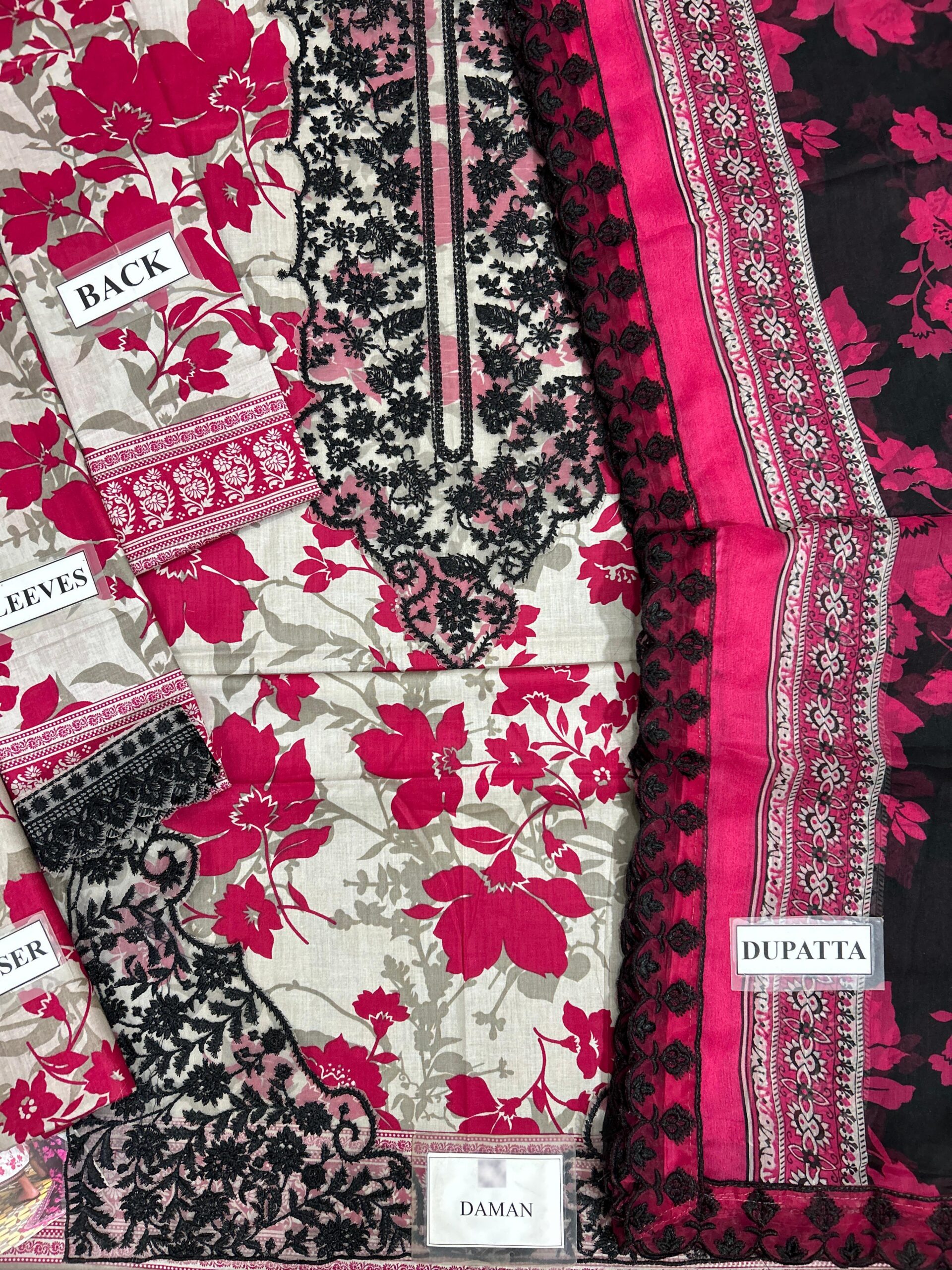 Zainab Chottani Nysa Lawn 3 Piece Suit (3) Zainab Chottani Nysa Lawn 3 Piece Suit