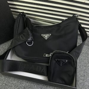 Prada Re-Edition 2005 Shoulder Bag